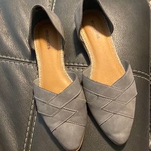 Maurice’s Grey Flats. Size 9 (9 1/2)